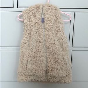 Mini Boden fur vest